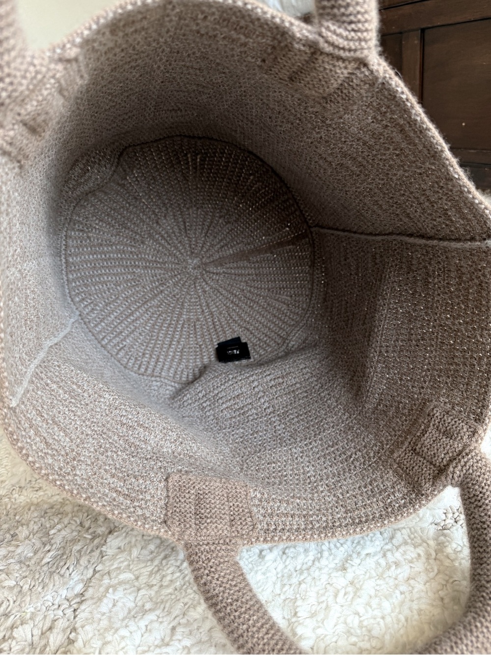 SOLD❤️FENDI FF Zucca shopping bag in jacquard cashmere woven tote - Picture 9 of 11